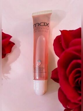 Max Makeup Strawberry Lip Gloss